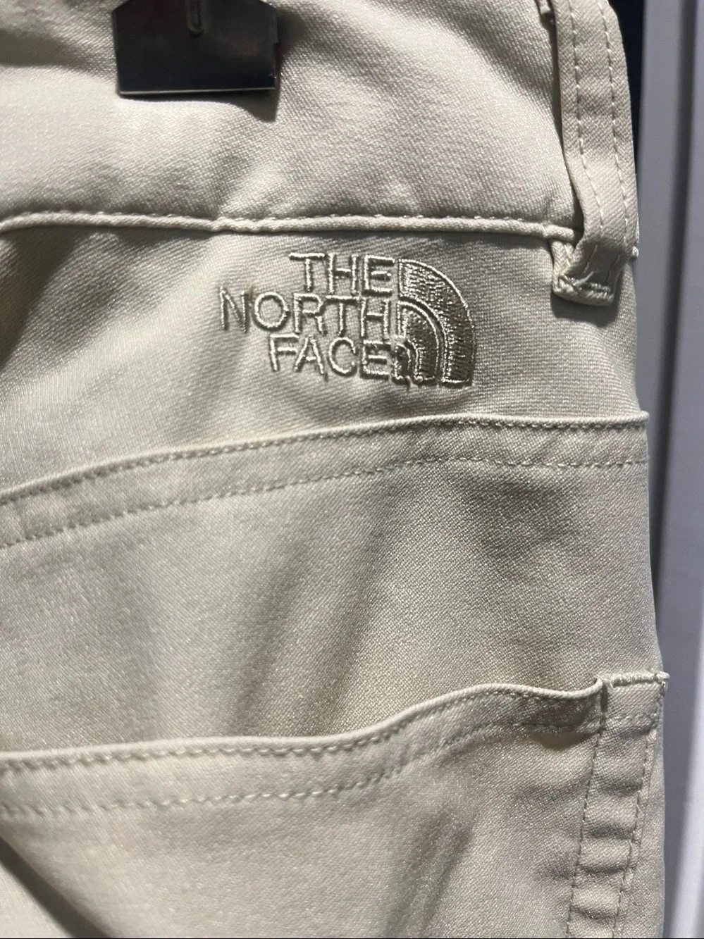 2 pr The North Face Men's Black Active Jogger Pants Khaki/Black